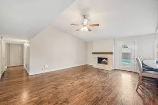 813 Stone Trail Dr, Plano, TX 75023 - Photo 7