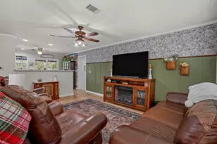 7130 Briar Rd, Azle, TX 76020 - Photo 13