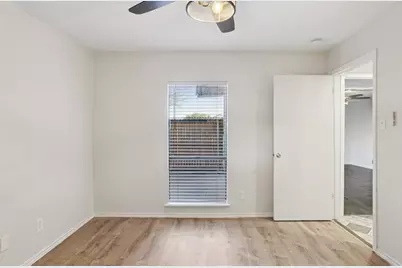 5634 Boca Raton Boulevard #108, Fort Worth, TX 76112 - Photo 25