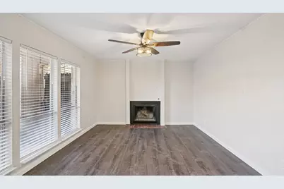 5634 Boca Raton Boulevard #108, Fort Worth, TX 76112 - Photo 5