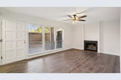 5634 Boca Raton Boulevard #108, Fort Worth, TX 76112 - Photo 9