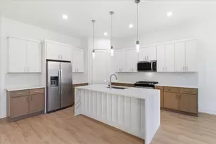 2159 Echo Lake Dr, Dallas, TX 75253 - Photo 5