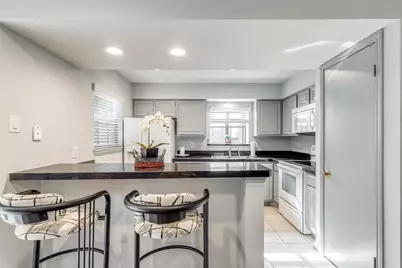 15221 Berry Trail #405, Dallas, TX 75248 - Photo 9