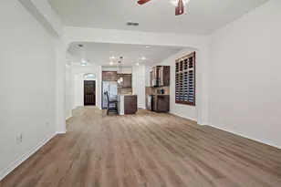 1217 Meadowlakes Dr, Azle, TX 76020 - Photo 13