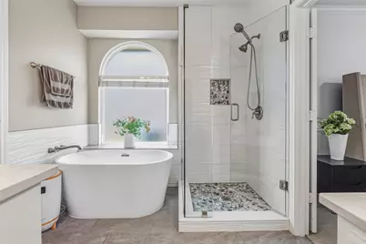 1060 Jennifer Place, Lewisville, TX 75077 - Photo 23