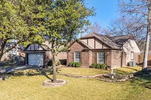 7520 Meadowview Terrace, North Richland Hills, TX 76182 - Photo 5