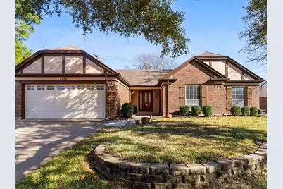 7520 Meadowview Terrace, North Richland Hills, TX 76182 - Photo 1