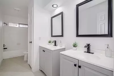 4825 Barberry Drive, Fort Worth, TX 76133 - Photo 19