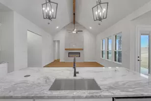 2441 Tyler Wade Trl, Waxahachie, TX 75167 - Photo 11