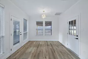 313 Nutmeg, Burleson, TX 76028 - Photo 15