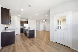 3304 Brosnan Rd, Waco, TX 76655 - Photo 7