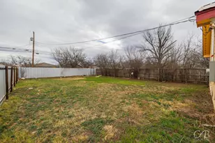 1317 Chestnut St, Abilene, TX 79602 - Photo 29