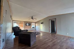 124 S Mountain Ridge, Cresson, TX 76035 - Photo 7