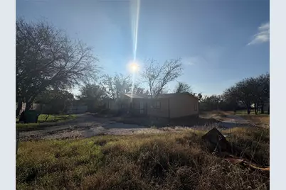 124 S Mountain Ridge, Cresson, TX 76035 - Photo 3