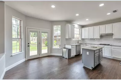 3825 Misty Glen Court, Bedford, TX 76021 - Photo 3