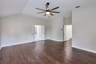 3825 Misty Glen Ct, Bedford, TX 76021 - Photo 11