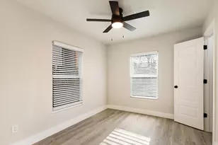 2821 NW 31st St, Fort Worth, TX 76106 - Photo 13