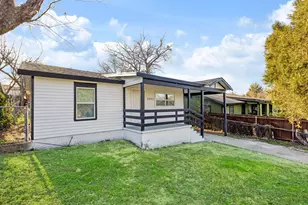 2821 NW 31st St, Fort Worth, TX 76106 - Photo 1