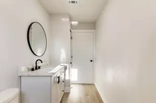 2821 NW 31st St, Fort Worth, TX 76106 - Photo 11