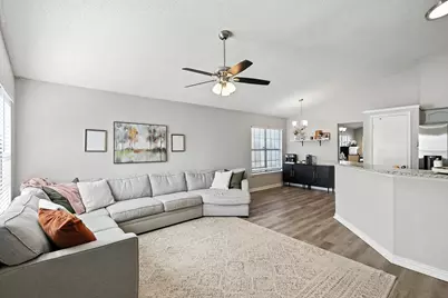 4126 Tarpon Lane, Grand Prairie, TX 75052 - Photo 9