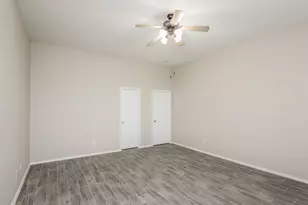 533 Crown Oaks Dr, Fort Worth, TX 76131 - Photo 7