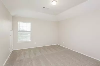 533 Crown Oaks Drive, Fort Worth, TX 76131 - Photo 13