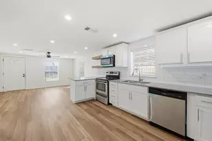 640 Clements Ave, Van Alstyne, TX 75495 - Photo 7