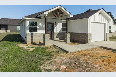 203 E South Street, Itasca, TX 76055 - Photo 1