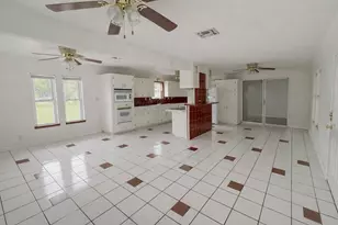 1038 City View Dr, Wichita Falls, TX 76306 - Photo 11