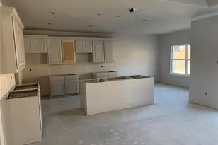 705 Broken Bow Ln, Cleburne, TX 76033 - Photo 7