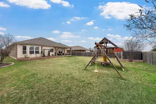 9945 Caney Creek Dr, Waco, TX 76708 - Photo 31