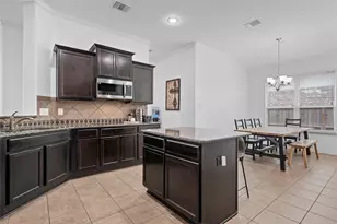 9945 Caney Creek Dr, Waco, TX 76708 - Photo 13