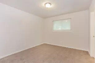 328 Bennett Cir, DeSoto, TX 75115 - Photo 11