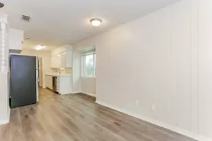 328 Bennett Cir, DeSoto, TX 75115 - Photo 5