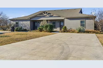 101 W Capps Street #B, Rio Vista, TX 76093 - Photo 25