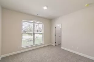 213 Navajo Trail, Alvarado, TX 76009 - Photo 3