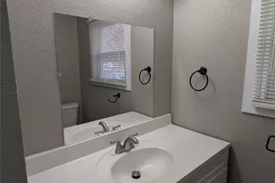 5204 Mallory Dr, Haltom City, TX 76117 - Photo 13