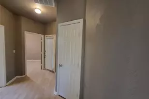 1819 N Fitzhugh Ave, Dallas, TX 75204 - Photo 11