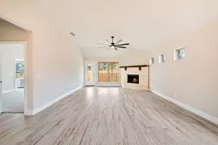 612 Kyle Dr, Tioga, TX 76271 - Photo 11