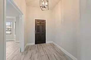 612 Kyle Dr, Tioga, TX 76271 - Photo 5