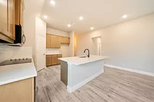 612 Kyle Dr, Tioga, TX 76271 - Photo 9