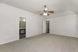 2926 Cowboy Dr, Dallas, TX 75237 - Photo 9