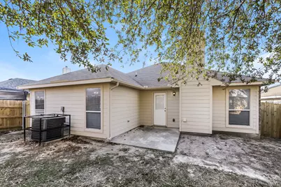 2926 Cowboy Drive, Dallas, TX 75237 - Photo 15