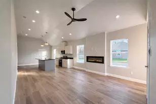 2225 College, Greenville, TX 75401 - Photo 5