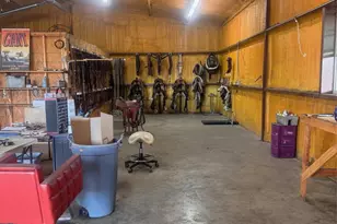 1220 Hinchliffe Rd, Mexia, TX 76667 - Photo 35