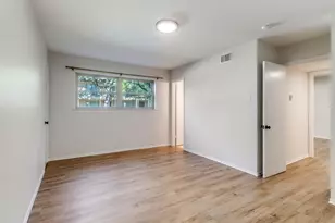 11108 Valleydale Dr, Dallas, TX 75230 - Photo 7