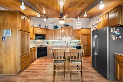 110 Northwood Place, Enchanted Oaks, TX 75156 - Photo 11