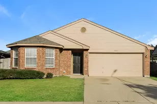 8117 Sweetwater Ln, Fort Worth, TX 76134 - Photo 1