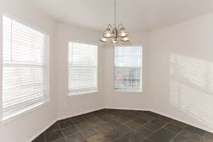 8117 Sweetwater Ln, Fort Worth, TX 76134 - Photo 5