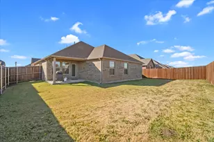 851 Rosebud Trl, Ferris, TX 75125 - Photo 3